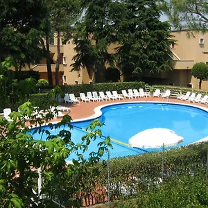 residence-la-madonnina-peschiera-del-garda.hotelinveneto.com/