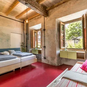 Hostel Un Posto A - All'interno Di Cascina Del 700, Milaan